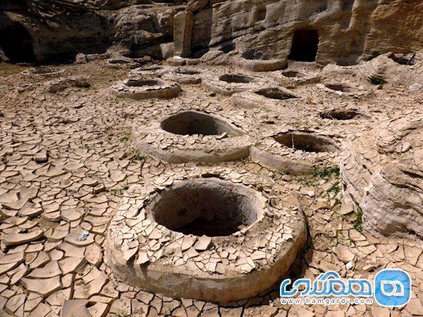 چاه های مقدس طلا در جزیره قشم! چاه های مقدس طلا در جزیره قشم!