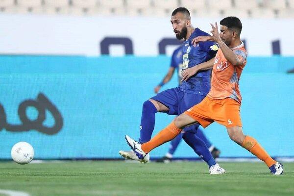 جمله عجیب مدافع استقلال پس از شکست، علاف سیرک مسخره شده جمله عجیب مدافع استقلال پس از شکست، علاف سیرک مسخره شده ایم!