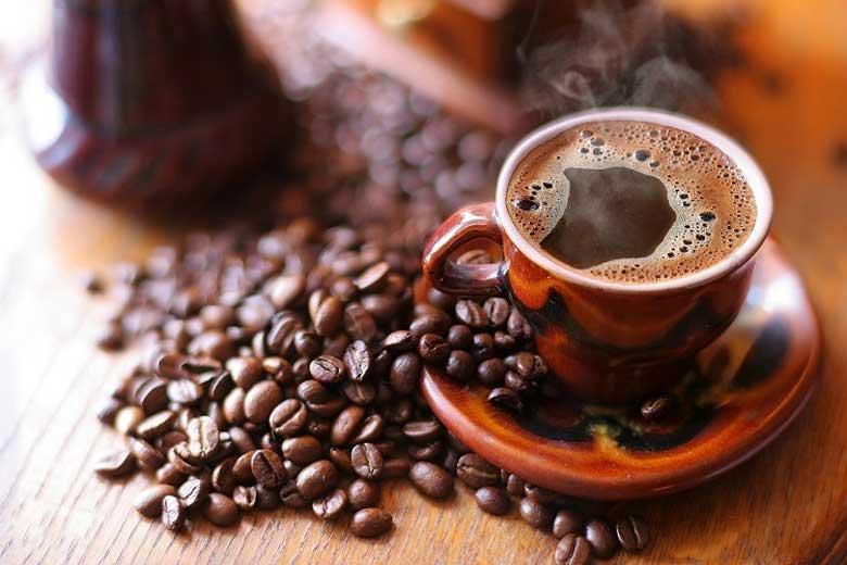 هرگز در این زمان قهوه نخورید! هرگز در این زمان قهوه نخورید!