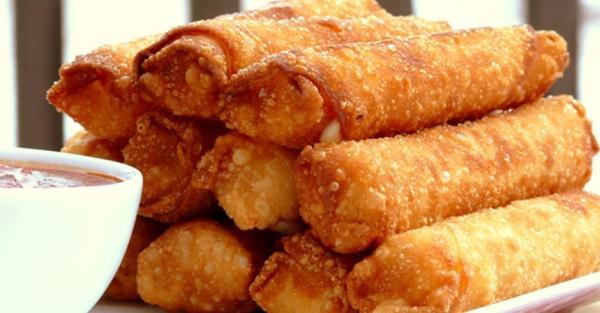 طرز تهیه رول پنیری گوشت و فرانکفورتر طرز تهیه رول پنیری گوشت و فرانکفورتر